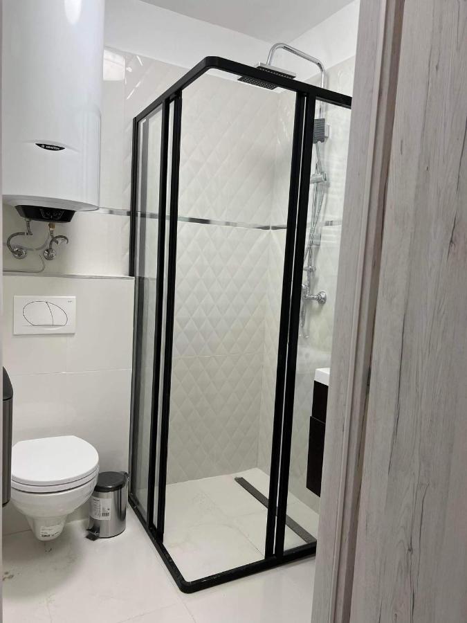 Kinizsi Udvar Apartmanhaz Balatonboglár Buitenkant foto